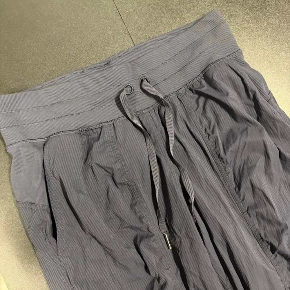 Lululemon Women's Navy and Blue Trousers